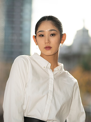 Kagami Reina