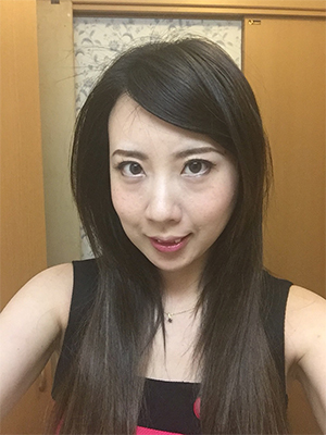 Chinese language models: Suzu Aoyama